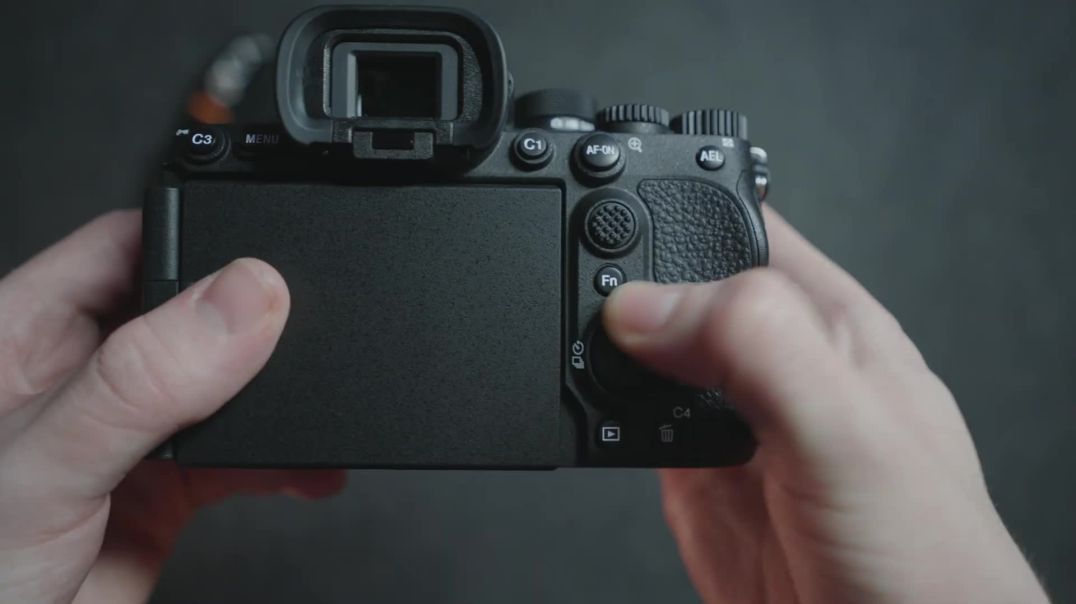Sony A7V Unboxing _ First Look _ Impressions