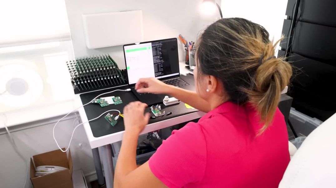 How I Run a $40,000-Per-Month Manufacturing Line From Home